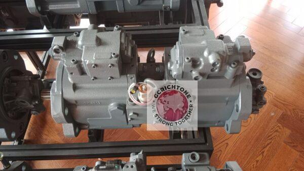 Главный гидравлический насос Doosan DH220-5 K3V112DT-115R-HN0V-J Главный гидравлический насос Doosan DH220-5 K3V112DT-115R-HN0V-J